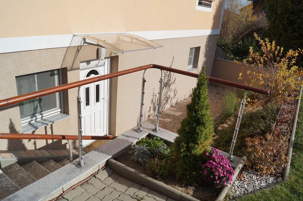 Apartment Robert Maiersdorf Exterior photo